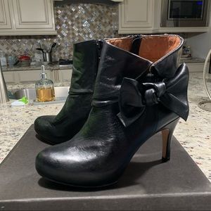 Corso como Black Booties
